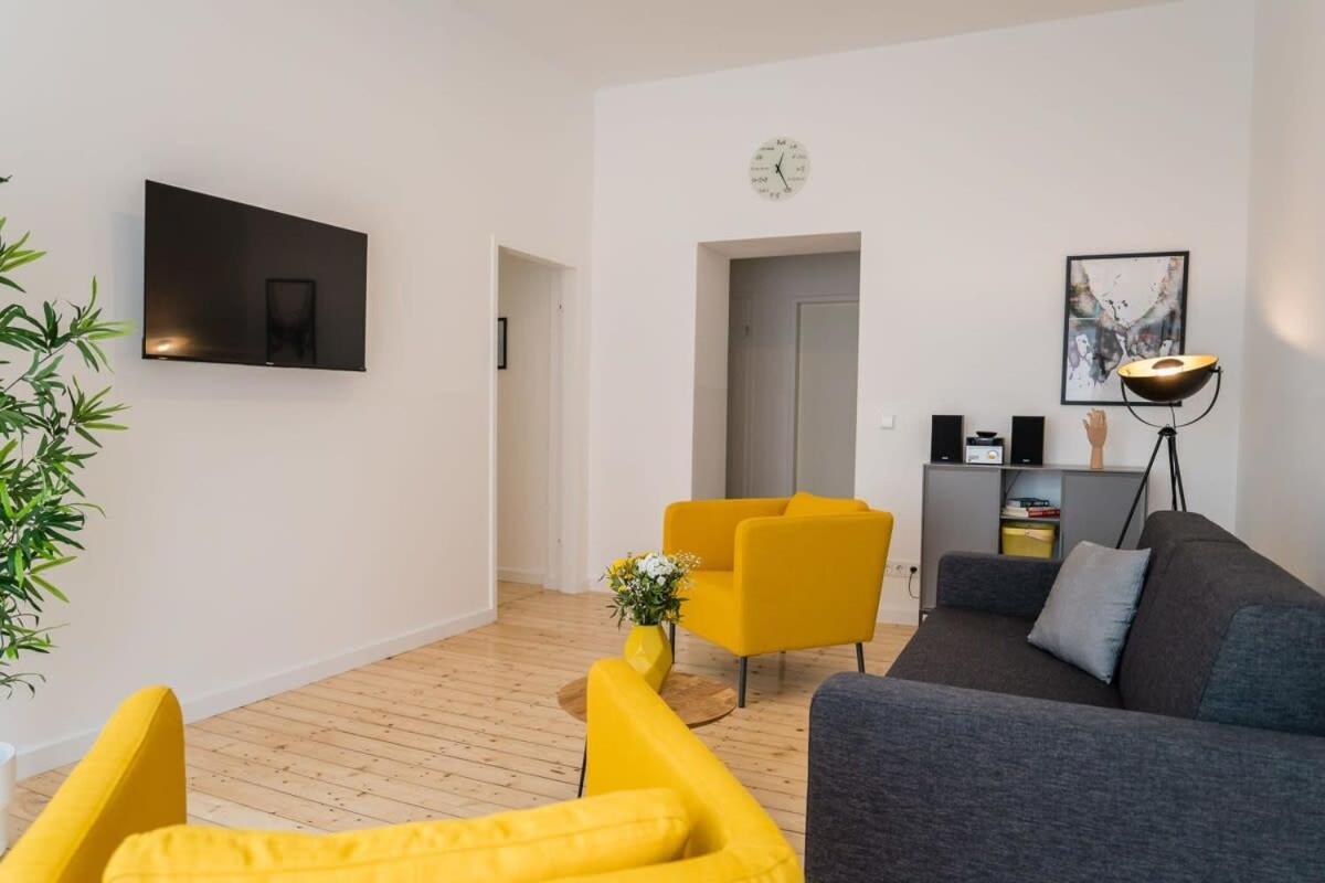 Spacious 3Br Plus Ac Self Check-In Street Parking เบอร์ลิน ภายนอก รูปภาพ